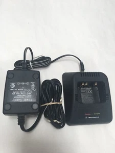 Motorola Radio Battery Charger W/ Power Supply NTN1171A  - Picture 1 of 1