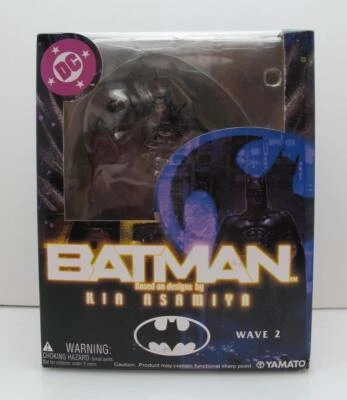 Figura de acción Batman de Kia Asamiya: Wave 2: Batman, Yamato Toys 2005 con póster Foto 1 de 4