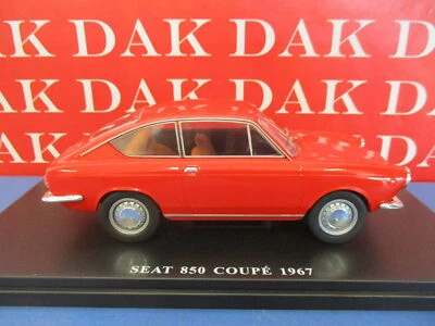 Die cast 1/24 Modellino Auto Seat 850 Coupe rossa 1967 - Immagine 1 di 4