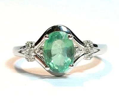 Кольцо из белого золота 10 карат с мятно-зеленым кианитом и белым цирконием размер 8  - Изображение 1 из 4