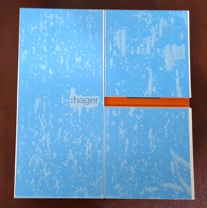 HAGER RLC321T CONTROL PANEL -2GROUPS -15 DETECTORS - Picture 1 of 10