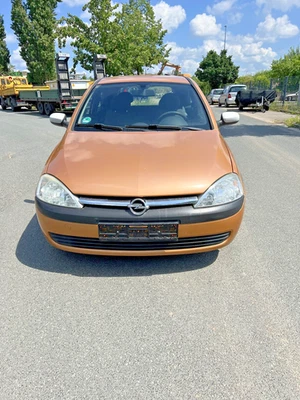 Opel Corsa C TÜV 02.2026 Steuerkette neu - Bild 1 von 4