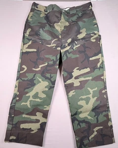 Vintage Cabela’s Men’s Woodland Camo Brush Briar Guard Hunting Pants Size 42x27 - Picture 1 of 15