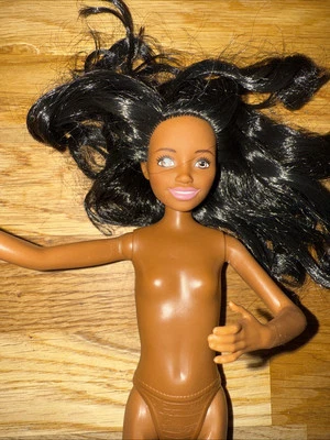 Mattel 2010 African American Barbie - Image 1 of 4