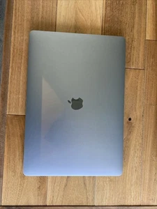 2019 Apple MacBook Pro 2.3GHz Intel Core i9 (16-inch, 16GB RAM, 1TB Storage) - Picture 1 of 7