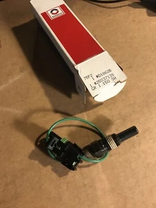 Delco D1862B Engine Coolant Temperature Switch. NOS GM - Picture 1 of 1