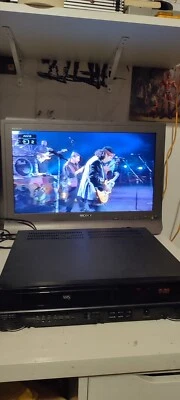 VIDEOREGISTRATORE VHS WELTBLICK VCR2000 PERFETTAMENTE FUNZIONANTE - Immagine 1 di 4