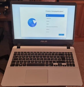 Asus Vivobook F507MA Dual Core Intel Celeron N4000 1.10GHz + Accessori - Foto 1 di 14
