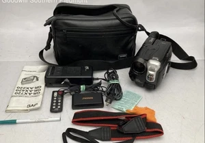 JVC Compact VHS Video Camcorder Camera GR-AX720U 18X Zoom Battery Charger Works - Picture 1 of 1