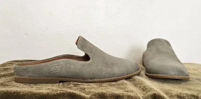 Zapatos de mula clásicos cómodos sin cordones Born Maia de cuero gamuza verde born, talla 8 nuevos sin caja Foto 1 de 4