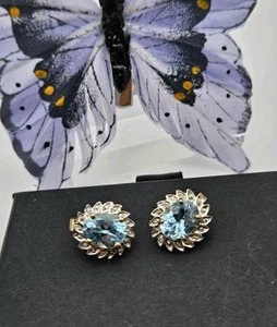 9ct Yellow Gold Blue Oval Topaz & Diamond Stud Earrings. Pierced Ears. - Picture 1 of 7