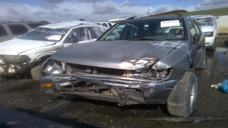 Used Rear Suspension Stabilizer Bar fits: 1998 Nissan Pathfinder Rear Rear Grade - Image 1 of 4