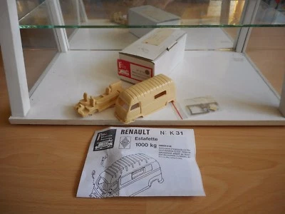 Modèle MVI Renault Estafette long Pompier Air France construit à la main au 1... - Photo 1/2