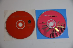 Lot of 2 CD Macromedia Flash 5 & Flash MX PRO 2004 (upgrade) for Mac - Picture 1 of 6