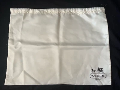 Cubierta de bolsa antipolvo con cordón Coach Storage blanca 14,5" x 19,4" Foto 1 de 4