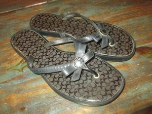 Coach Lacie Flip Flops Logo Thong Rubber Sandals Black 6.5 A8252 - Picture 1 of 4