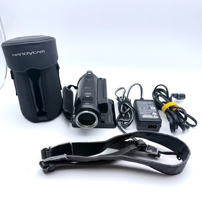 Sony Handycam HDR-CX7 HD Camcorder 1080p Carl Zeiss Lens Tested Japan - Image 1 of 4