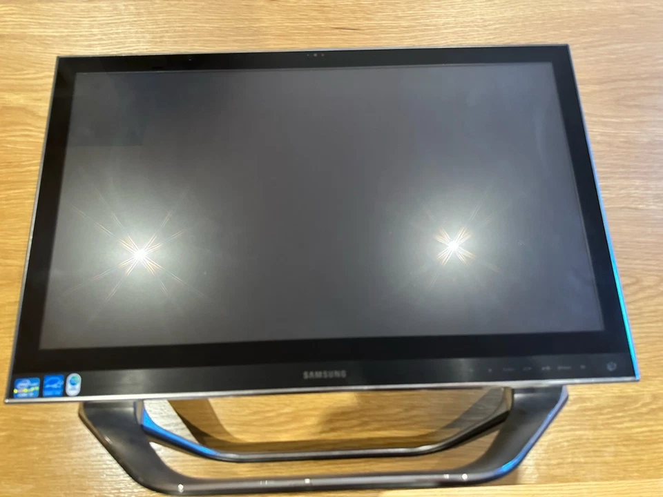 Samsung All-in-One PC – DP 700A3D | 23.6 inch Full HD Touchscreen. - Image 1 of 4