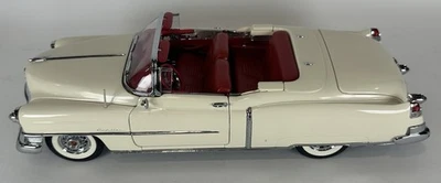 1953 CADILLAC ELDORADO DANBURY MINT 1/16 SCALE REPLICA CAR W/ BOX - Image 1 of 4