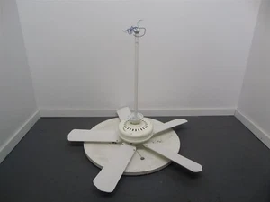 Casablanca Concentra 4911D White Ceiling Fan - Picture 1 of 18