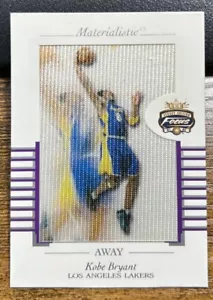 Maglietta Kobe Bryant 2001-02 Fleer Focus Edition Materialistic Away #M-KB - Foto 1 di 2