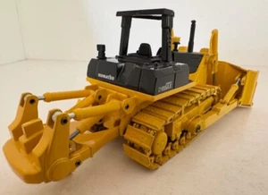 Bulldozer Komatsu D155AX-5 Avance 1:50 tapa abierta modelo fundido a presión de Joal - Imagen 1 de 6
