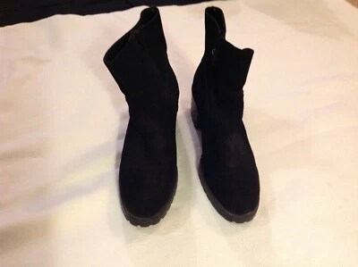 女式 NINE & COMPANY 黑色麂皮绒侧拉链短靴 10 码 — 第 1/4 张图片