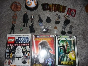 Star Wars Lot! Figuren! Lego Stickerbuch! Karten! Nachtlicht! Chewbacca! Fett! - Bild 1 von 23