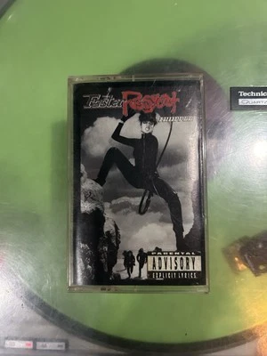 Faster Pussycat Whipped 1992 Cassette by Taime Downe, Glam Metal Hard Rock Foto 1 de 4