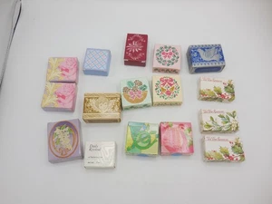 Lote de 20 Jabones Avon Vintage Nuevos En Caja Vacaciones de Navidad Todas las Ocasiones - Imagen 1 de 14