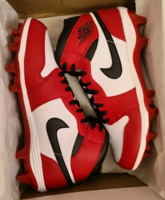 Nike Air Jordan 1 Mid TD Chicago Red White Black Mens Football Cleats FJ6805-106 - Image 1 of 4