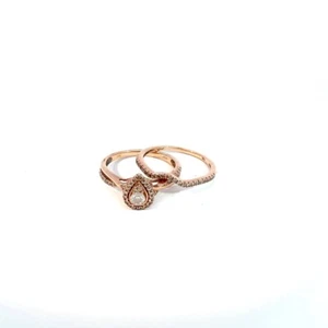 10K Rose Gold Pear Shaped Wedding Set .85 C.T.W. 3.2g Size 7 (GO1058216) - Picture 1 of 4