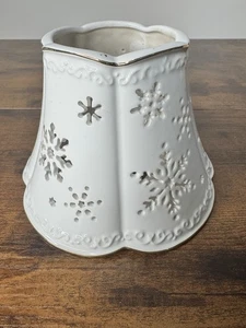 Yankee Candle Porcelain Shade Topper Snowflake Gem Cutout Christmas Decor White - Picture 1 of 5