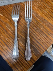 1847 Rogers Bros A1 Silberteller Besteck 2 Gabeln Vintage! - Bild 1 von 4