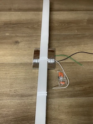 Maxim 52006PC 规格 36 英寸宽 LED 浴条 - 符合 ADA 标准,抛光镀铬 - 阅读 — 第 1/2 张图片