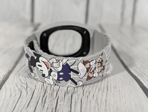 No Puck Disney Parks 2023 100 Years Mickey Minnie Chip Dale MagicBand Plus + - Picture 1 of 4