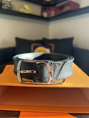 CINTURÓN LOUIS VUITTON NEOGRAMA 30MM 100 | 40 Foto 1 de 4