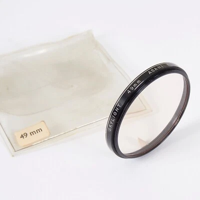 VINTAGE ASAHI PENTAX 49mm SKYLIGHT SCREW-FIT GLASS FILTER IN A POUCH #AB515 - Image 1 of 2