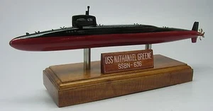 Escritorio submarino USS Nathanael Greene SSBN-636 modelo de madera pequeño nuevo - Imagen 1 de 1