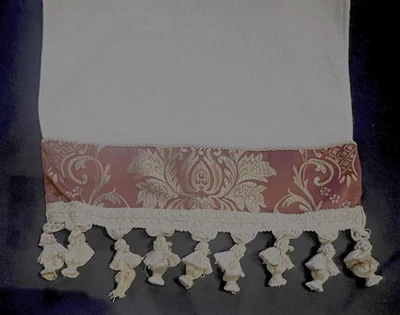 2 toallas de mano vintage Croscill Home beige flecos dorados borlas borgoña y dorado Foto 1 de 3