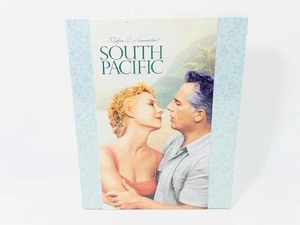 Rodgers & Hammerstein’s South Pacific Special Edition DVD, CD, Buch Box Set, Neu - Bild 1 von 4