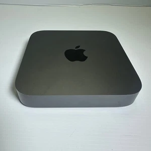 Apple Mac MINI A1993 3.6GHz 8GB 128GB SSD HDMI USB-C WIFI - Picture 1 of 10