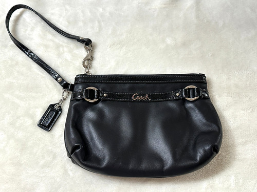 ORIGINALE COACH ~ Borsa a tracolla in pelle nera taglia media ~ etichetta da appendere ~ usata in ottime condizioni!