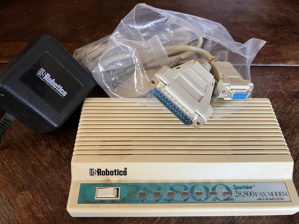 Vintage US Robotics Sportster 28.800 Modem – Complete with Accessories - Immagine 1 di 1