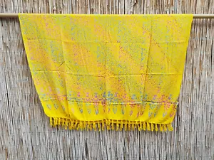 SA-103-Y / Über 300 Designs Sarong Lungi Sari Pareo Wickelrock Wandbehang Tuch - Bild 1 von 1