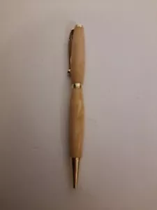 Hand turned Wooden twist pen Silver Birch - Picture 1 of 1