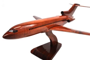 Boeing 727 modelo de escritorio de madera premium artesanal caoba natural artesanal - Imagen 1 de 4
