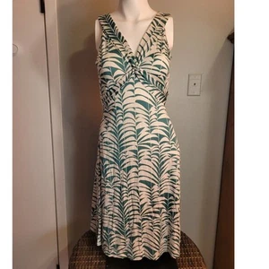 BANANA REPUBLIC Green Ferns Modest Fit & Flare Dress Sz Small Y2K Cotton Silk - Picture 1 of 10