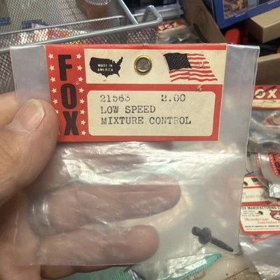 Fox Low Speed Mixture Control Part Number 21563 - Image 1 of 4