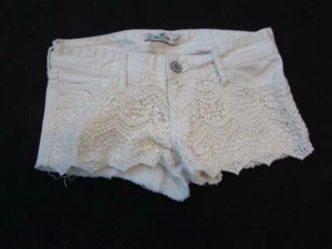 HOLLISTER womens ivory size 2 w 25 cut off denim shorts crochet lace overlay - Picture 1 of 3